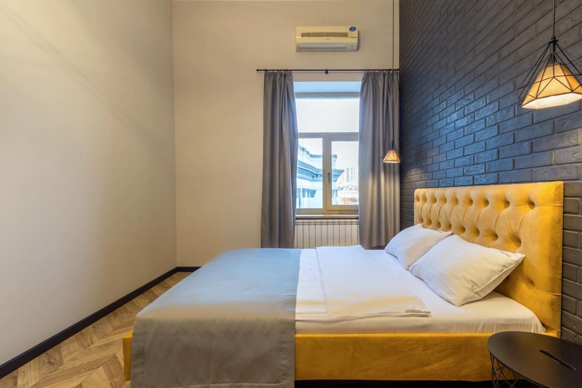 Idea Design Apart-Hotel Prorizna Kiew Exterior foto